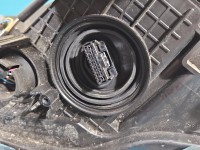 Reflektor prawy lampa przód Toyota Rav4 V EUROPA