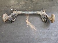 Tylna belka oś tył Skoda Rapid 1.4 tdi