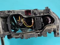 Reflektor lewy lampa przód VOLVO V70 III EUROPA 31420019