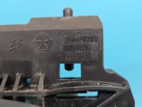 Klamka przód prawa zewnętrzna Jeep Cherokee KL 68084836