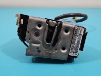 Zamek przód prawy P04589924AE Jeep Grand Cherokee IV WK2 EUROPA Producent części: JEEP, 4pin