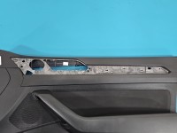 Tapicerka drzwi przód prawa boczek Vw Passat B8 3G1867410