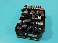 Skrzynka bezpieczników Opel Astra V K 15514069