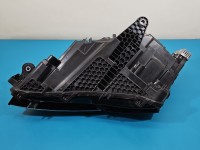 Reflektor prawy lampa przód Skoda Superb III EUROPA