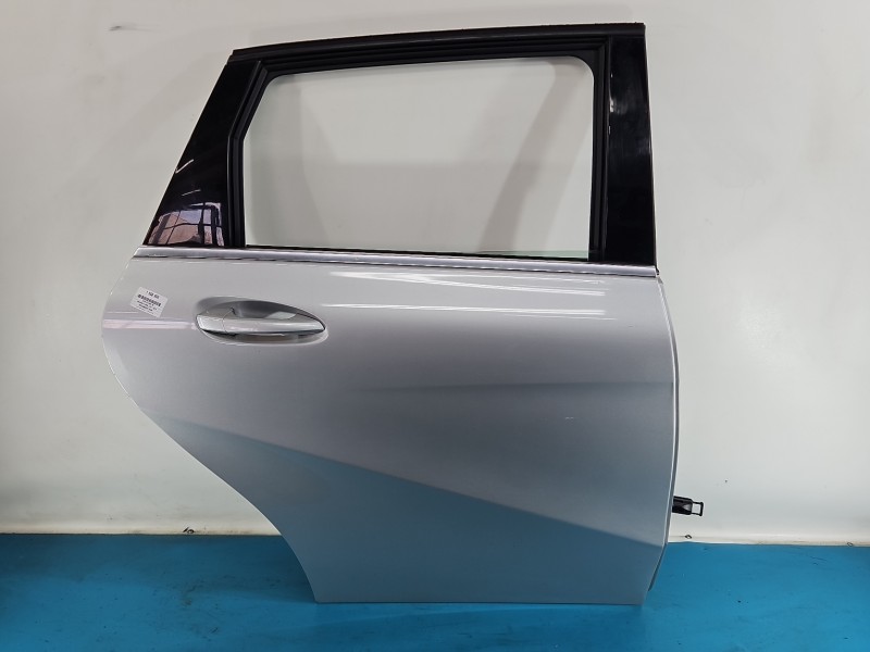 Drzwi tył prawe Mercedes W246 HB 5d 761