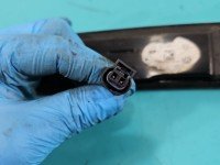 TRZECIE ŚWIATŁO STOP STOPU Jaguar XE X760 sedan