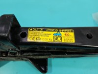 lewarek Podnośnik samochodowy trapezowy Toyota Yaris III