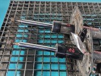 Amortyzator przód komplet lewy prawy Nissan Qashqai I J10 06-13 L+P