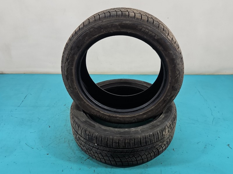 Opony zimowe 2szt