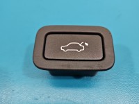 Przełącznik Jaguar, Klapy bagażnika Jaguar XE X760 31412055