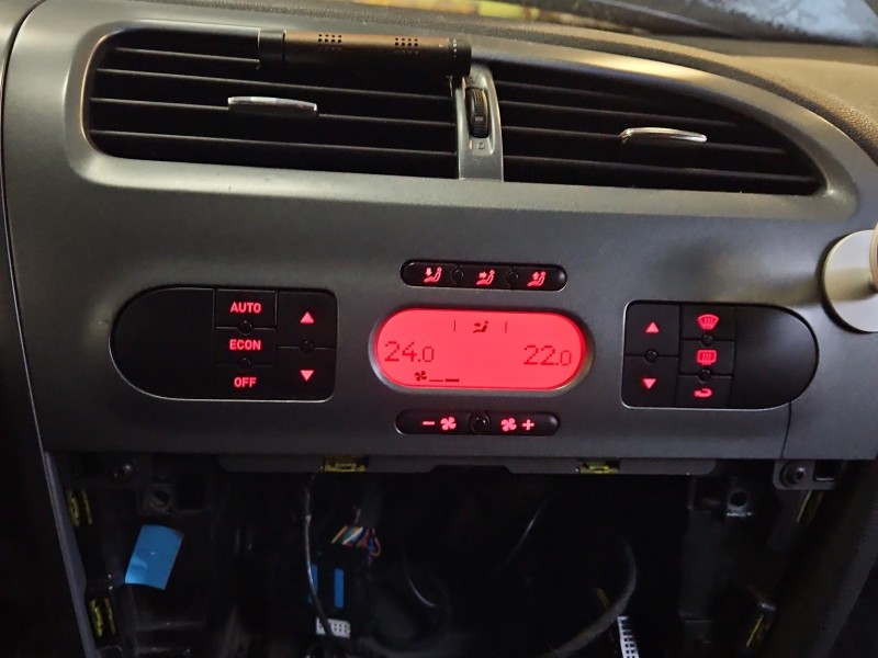 Konsola panel nawiewu Seat Leon II