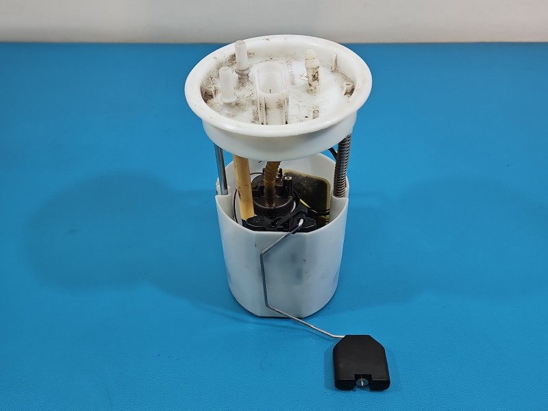 pompka Pompa paliwa Skoda Roomster 1.4 16V 6R0919051H Benzyna, Europejska