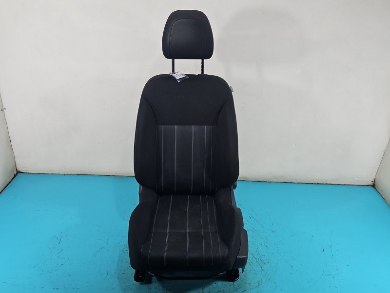 Fotel lewy przód kierowcy Citroen C4 II EU 5d