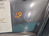 Tapicerka drzwi przód lewa boczek Audi A6 C6 4F1867105A