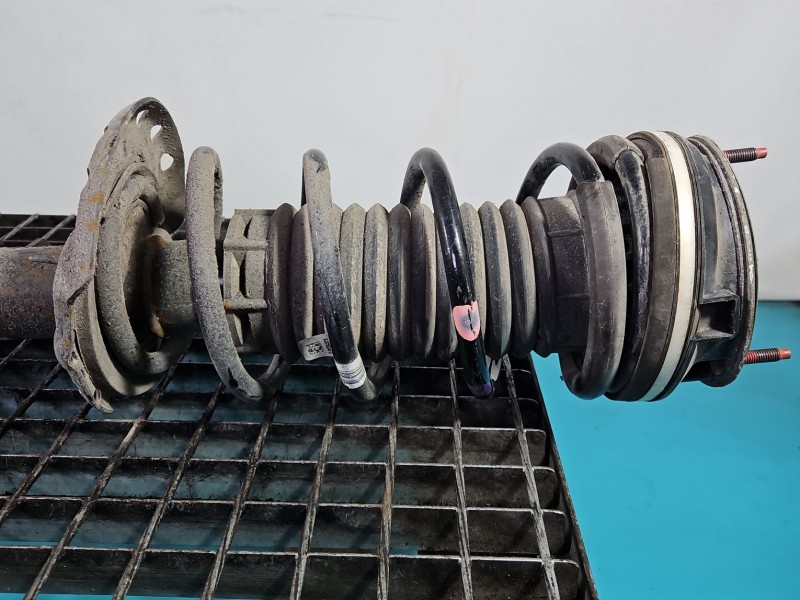 Sprężyna tył tylna Land rover range Evoque I 11-18 HB