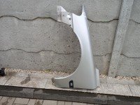 Błotnik przód lewy Volvo S60 I srebrny 426-26
