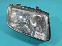 Reflektor prawy lampa przód Vw Bora EUROPA