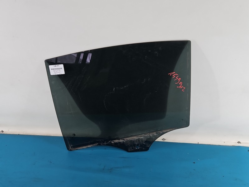 Szyba drzwi tył lewa BMW G30 sedan