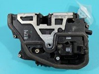 Zamek przód prawy 7059974 Bmw e90 EUROPA Producent części: BMW, 7pin