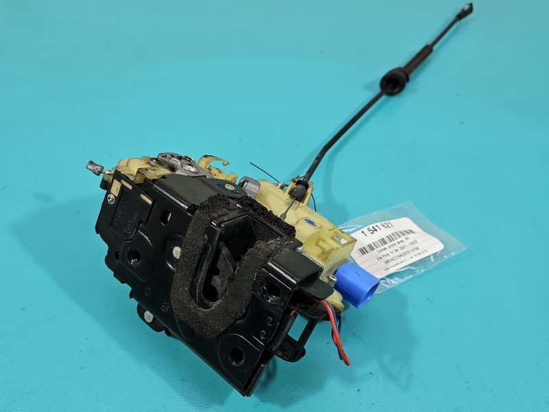 Zamek przód lewy Vw Polo IV 9N EUROPA Volkswagen, 8pin, 15AQC3B1