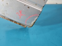 Błotnik przód prawy Ford Focus Mk1 srebrny 08