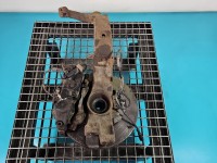 Zwrotnica lewa piasta przód 3.7 V8 Audi A8 D2