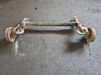 Tylna belka oś tył Opel Astra III H 1.4 16V