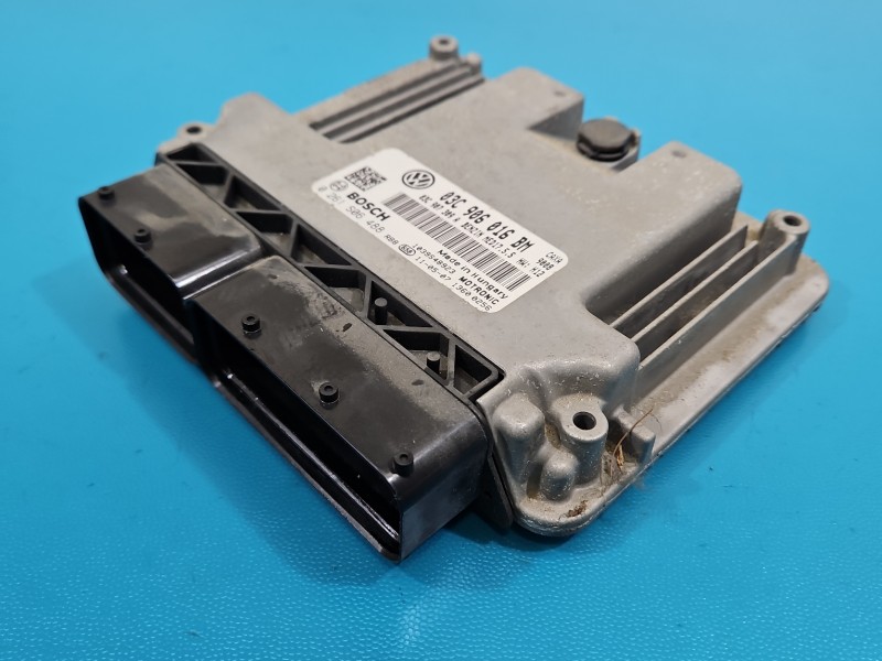 Komputer Sterownik silnika Vw Golf plus 1.4 TSI 03C906016BM, 0261S06488