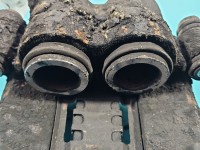 Zacisk przód lewy Opel Movano II 2.5 cdti