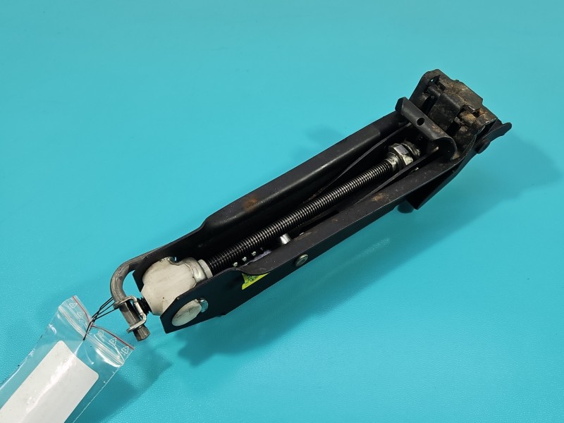 lewarek Podnośnik samochodowy trapezowy Skoda Octavia II