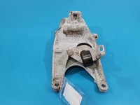Łapa silnika Audi A4 B9 4M0199308BQ 2.0 TDI
