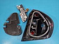 Lampa tył lewa Renault Thalia I sedan 05-08 EUROPA