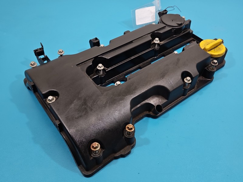 Pokrywa zaworów Opel Corsa E 1.4 16V (B14xer)