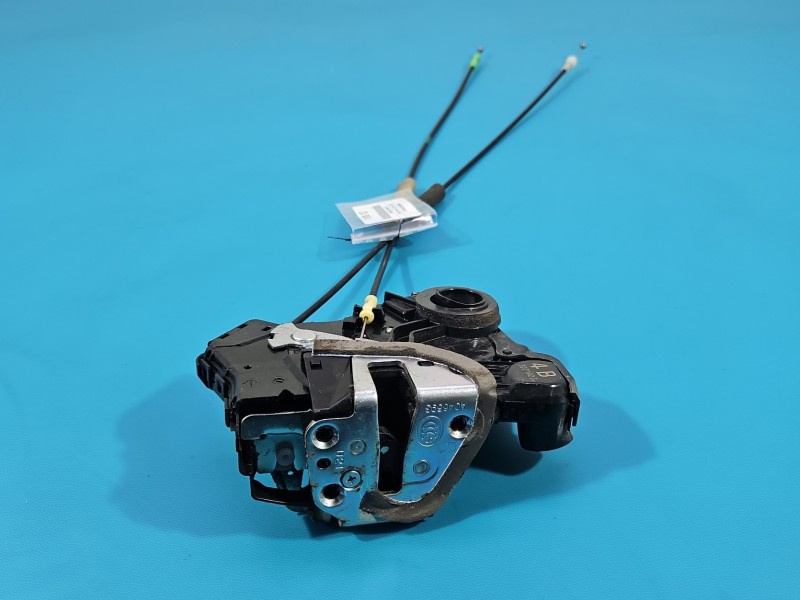 Zamek tył prawy Toyota Rav4 IV 4pin