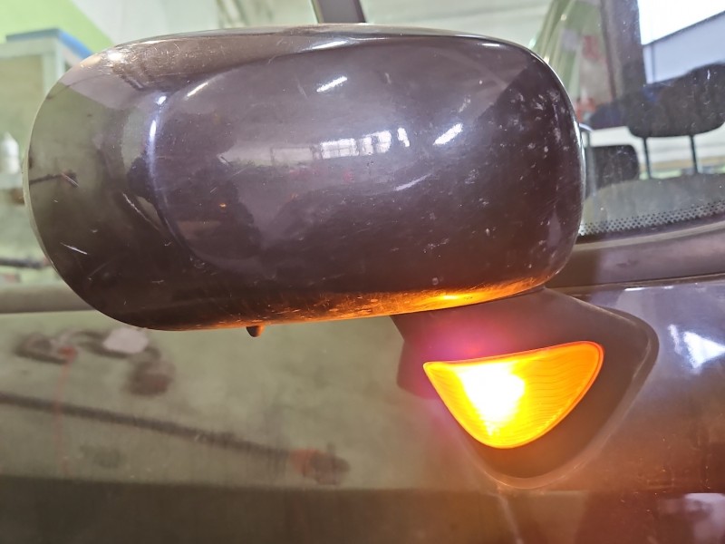 Lusterko prawe Renault Modus NV676 8pin europa