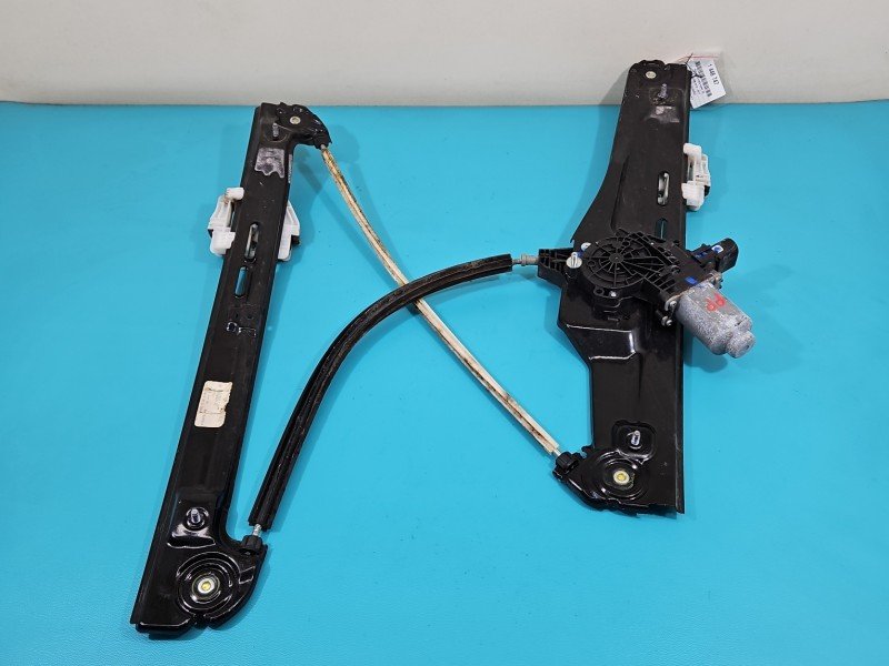Podnośnik przód prawy BMW X3 F25 7205852-13 5d Podnośnik przód prawy BMW X3 F25 7205852-13 5d