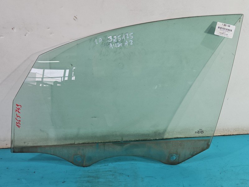 Szyba drzwi przód lewa Audi A2 HB