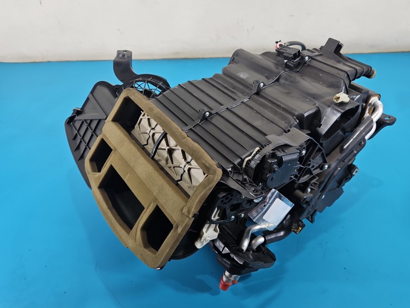 Nagrzewnica Ford B-Max 12-17 EUROPA