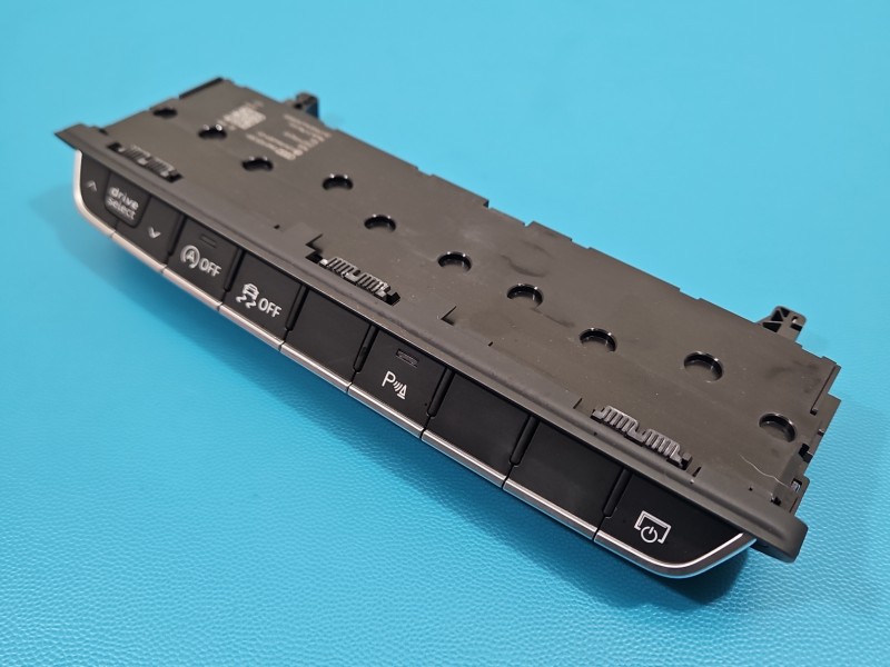 Przełącznik Producent części: Audi, ESP PDC Audi A4 B9 8W0925301