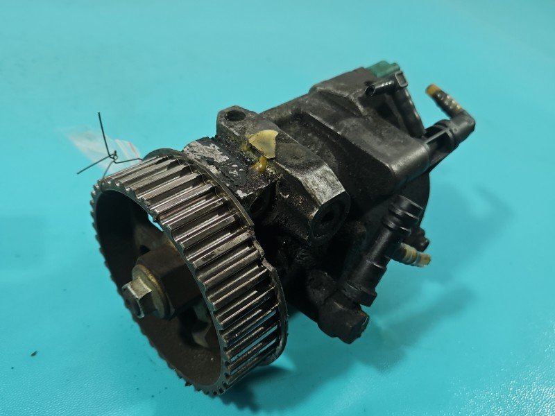 Pompa wtryskowa Renault Megane II R9042A014A, 8200057225, 8200057346 1.5 dci