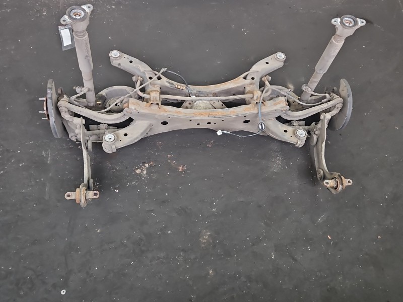 Tylna belka oś tył Mazda 6 III GJ 2.0 16V