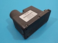 Pompka centralnego zamka Audi 80 B4 4A0862257C Producent części: Audi, Europejska