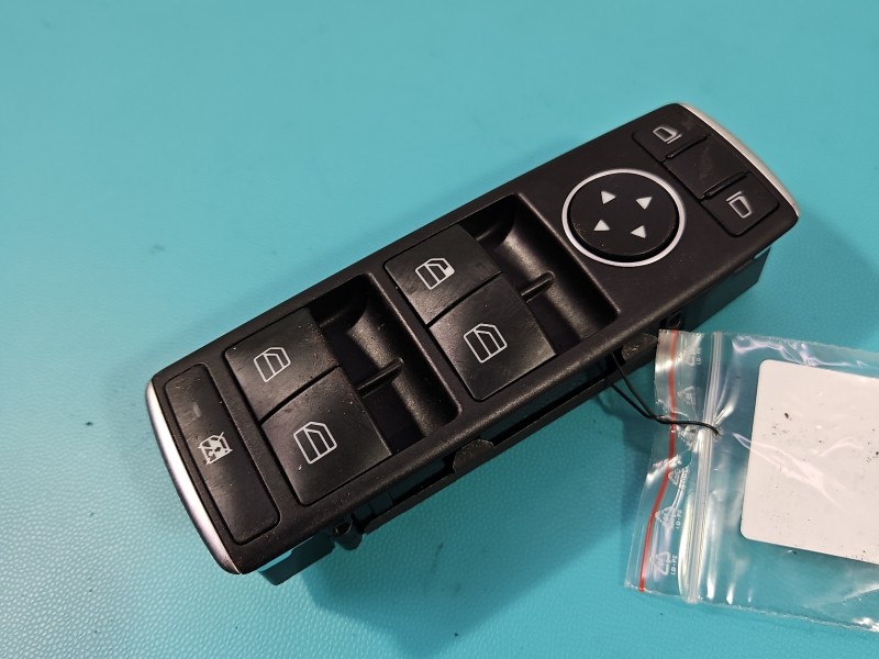 Przełącznik szyb Mercedes CLA C117 X117 EU A1669054300