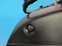 Lusterko prawe AUDI Q7 II 4M Europa / Lakier:LC5M / 15pin + kamera / Pęknięty kierunkowskaz / wkład lusterka ociera o...