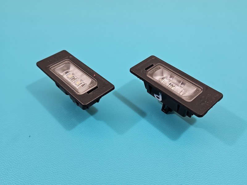 Podświetlenie Audi Q3 4G0943021