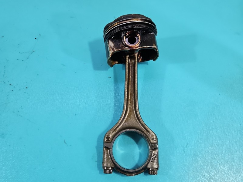 Tłok Seat Ibiza V KJ 6F 1.0 TSI 95KM