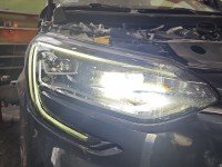 Reflektor prawy lampa przód Renault Megane IV EUROPA