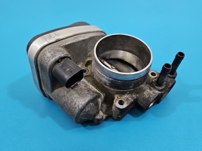 Przepustnica Audi A3 8P 2.0 FSI 06F133062