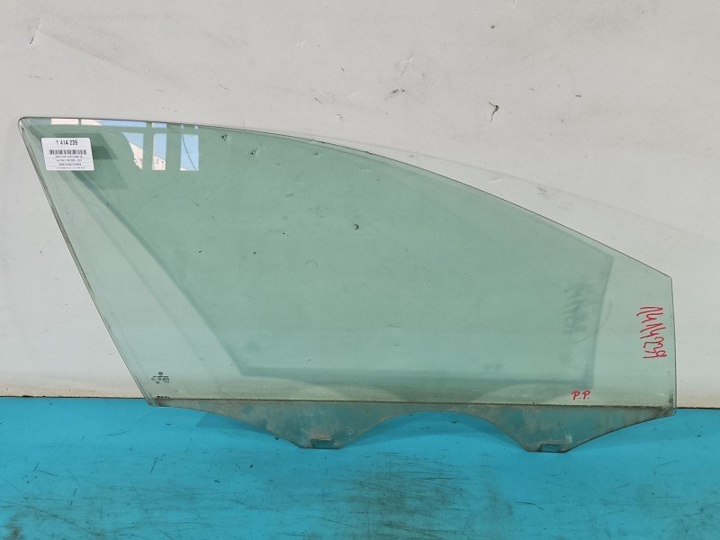 Szyba drzwi przód prawa Vw Polo V 6R 09- HB