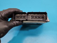 Komputer Sterownik silnika Vw Passat B6 2.0 tdi 03G906021AB, 0281012119